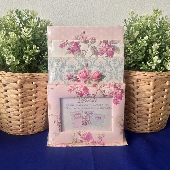 Vintage Paris Stationery Notebook Set - Picture 1 of 10